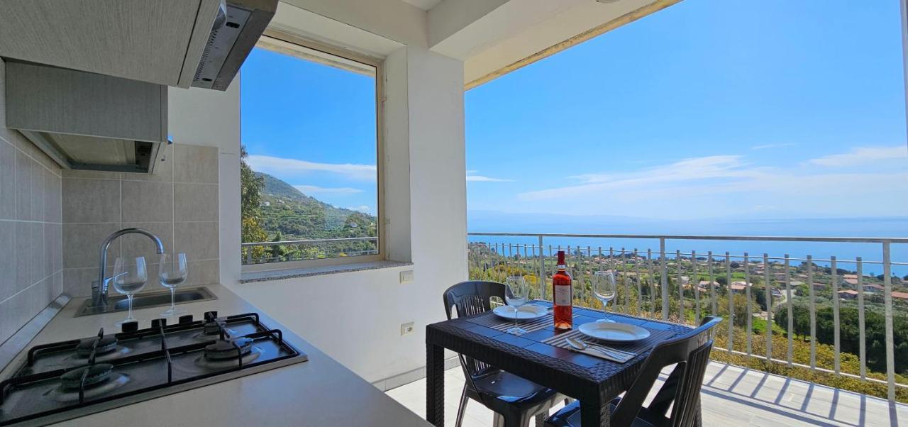 Naturamare Apartments - Piscina Idromassaggio Con Vista Mare Aperta Fino Alle Ore 22-00 Capo Vaticano Eksteriør billede